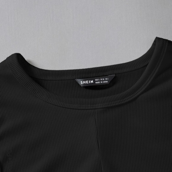 Drawstring tank top - Picture 3 of 3